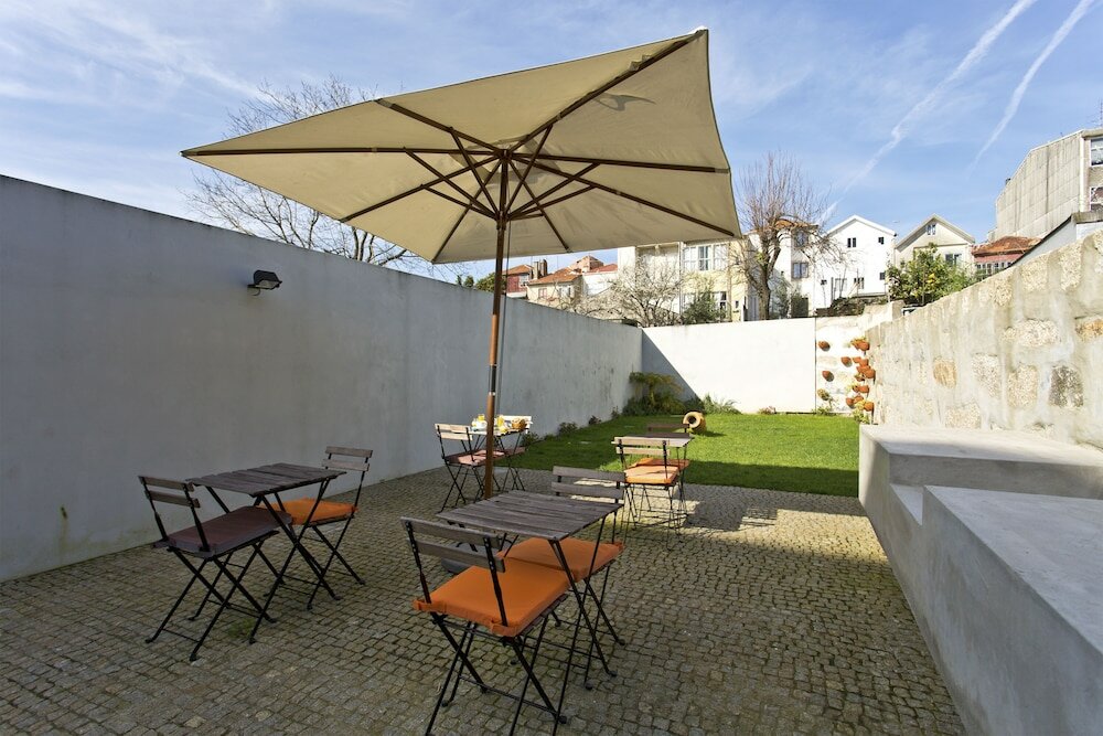 Фото Charming House Cedofeita