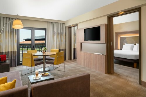 Гостиница Novotel İstanbul Bosphorus в Стамбуле