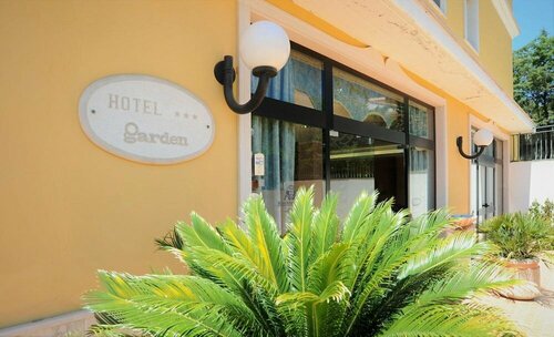 Внешний вид отеля Hotel Garden в Сан-Джованни-Ротондо, фото 2