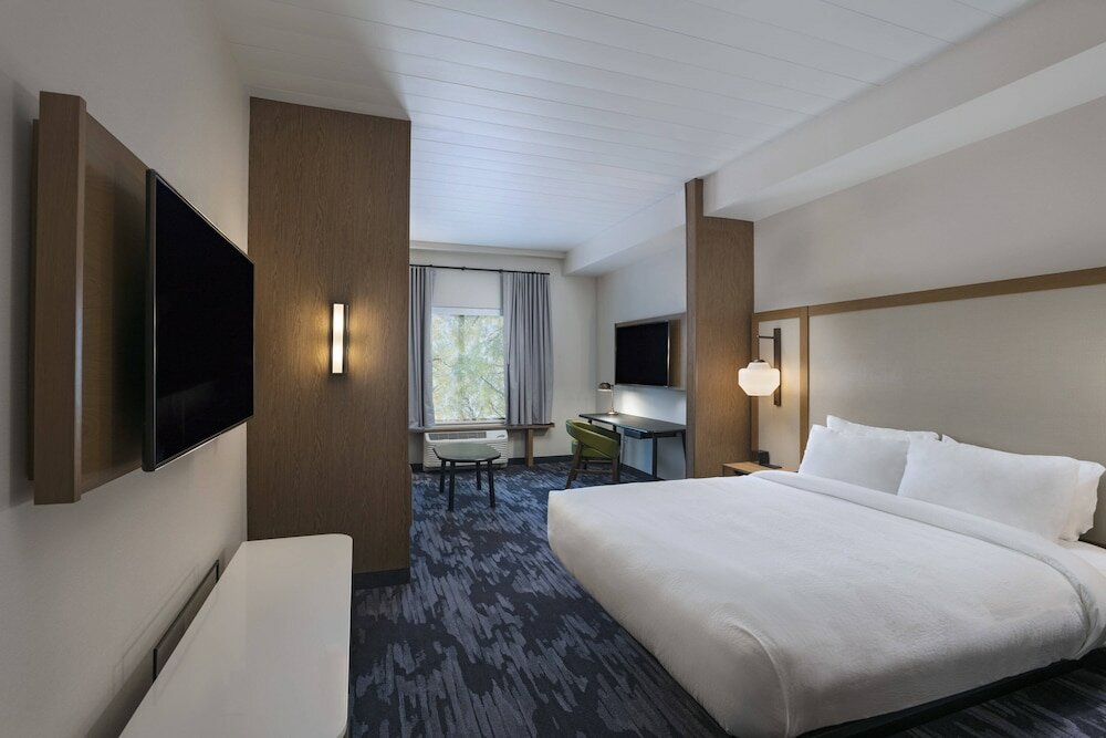 Фото Fairfield Inn & Suites by Marriott St. Louis Downtown