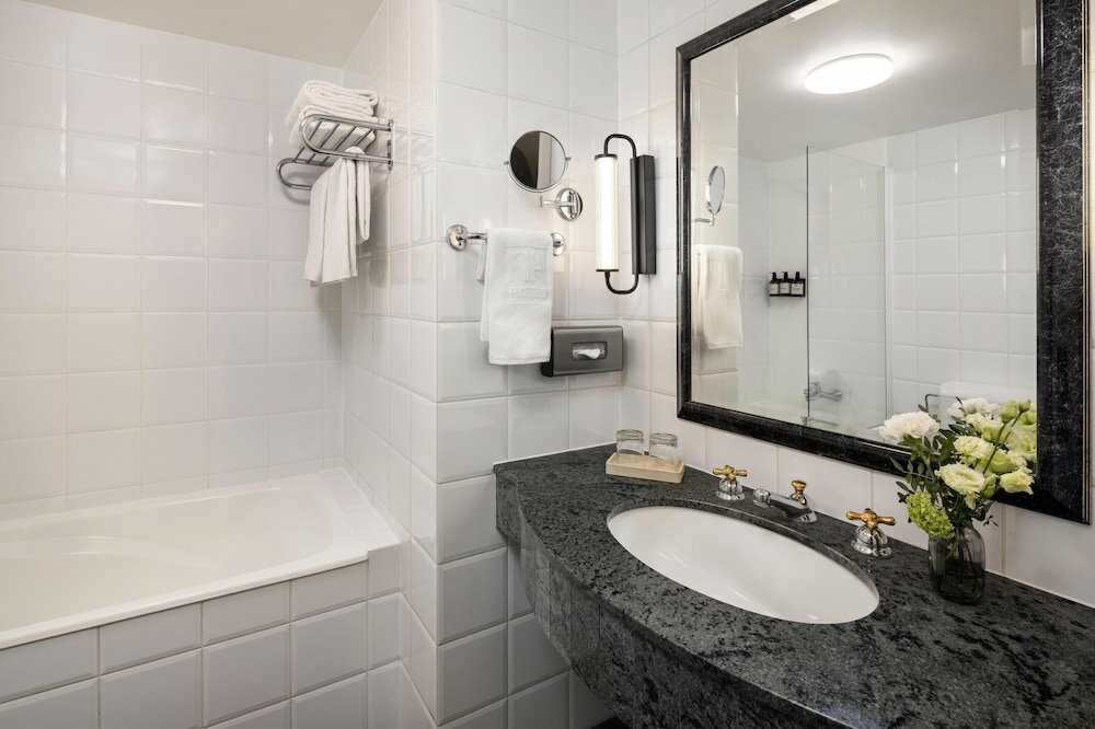 Фото Nh Brussels Carrefour de l'Europe