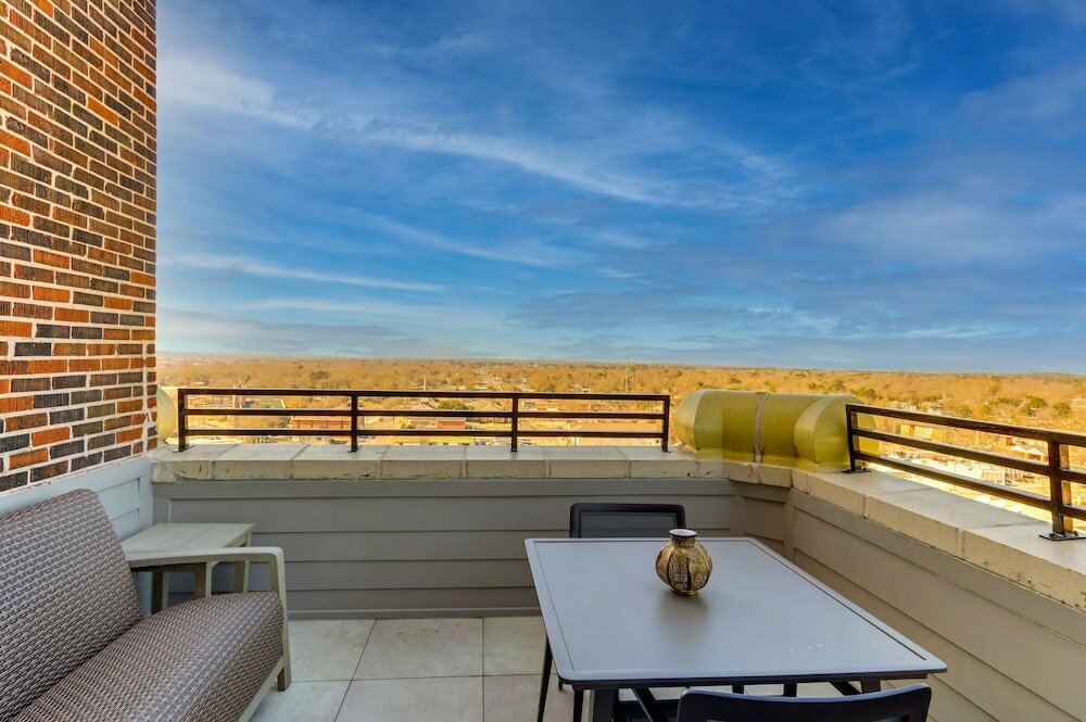 Фото Threefoot Hotel, Meridian, a Tribute Portfolio Hotel