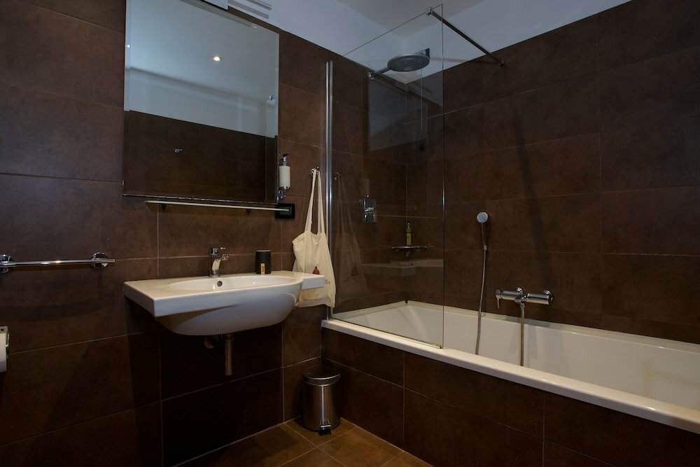 Фото St. Peter' Six Rooms & Suites