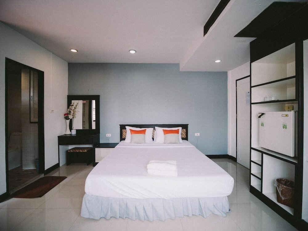 Фото Traveller Inn Hotel
