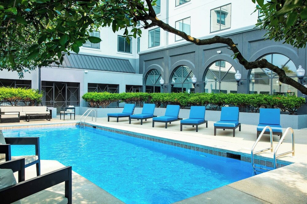 Фото Sheraton Suites Columbus