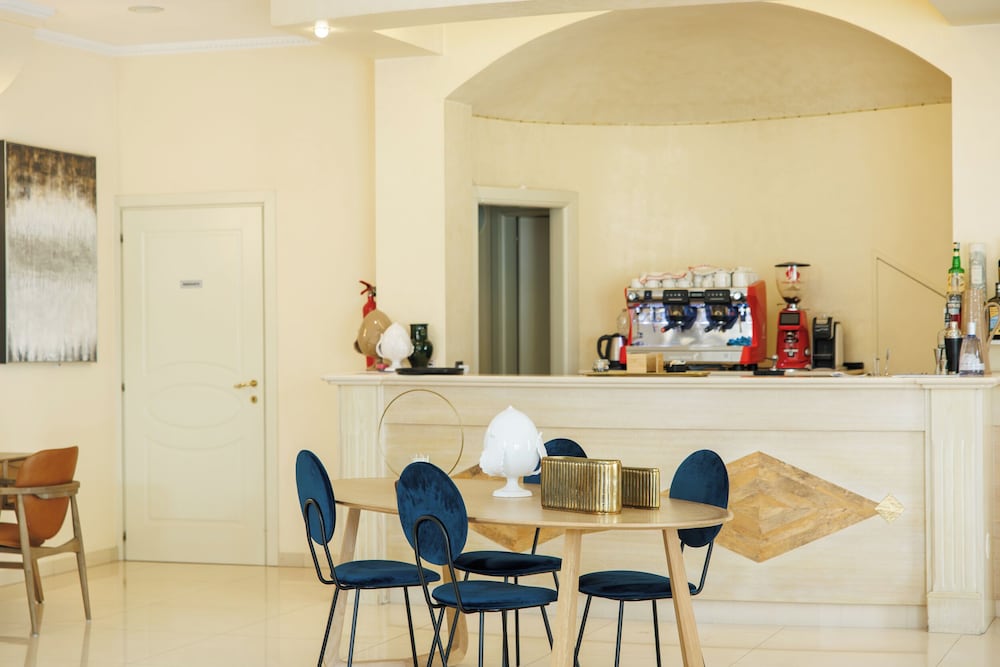 Фото Albatres Palace Hotel