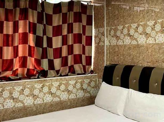 Фото Ark Malawti Hotel