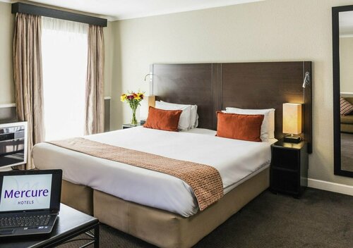Внешний вид отеля Mercure Johannesburg Bedfordview Hotel в Городе Метрополитенского Муниципалитете Экурхулени, фото 3