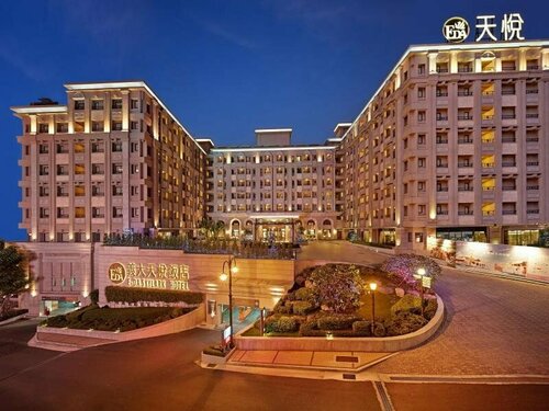 Внешний вид отеля Eda Skylark Hotel в Гаосюне, фото 1