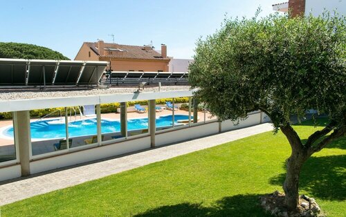 Внешний вид отеля Hotel Port-Bo в Палафружели, фото 4