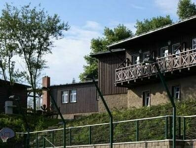 Гостиница Hotel Emeran в Литвинове