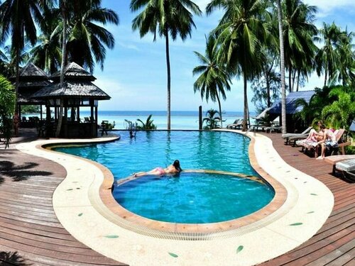 Chaloklum Bay Resort