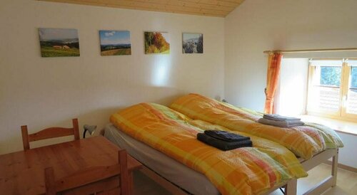 Гостиница B&b la Ferme de Pouillerel в Кантоне Невшатель