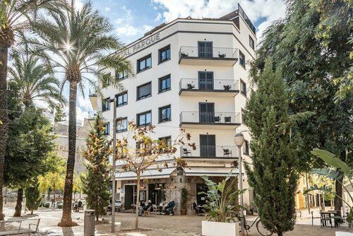 Гостиница Hostal Parque на Ивисе