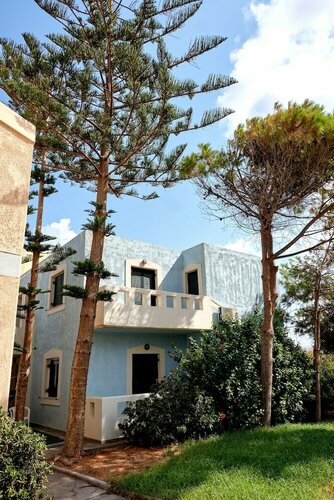 Гостиница Niros Beach Apartments в Коккини-Хани