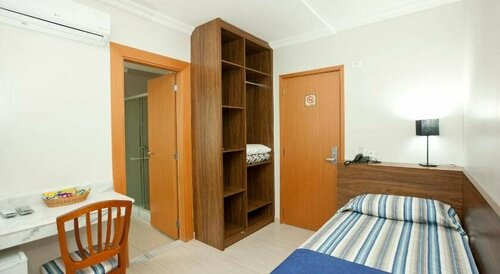 Гостиница Hotel Colonial Plaza в Иту
