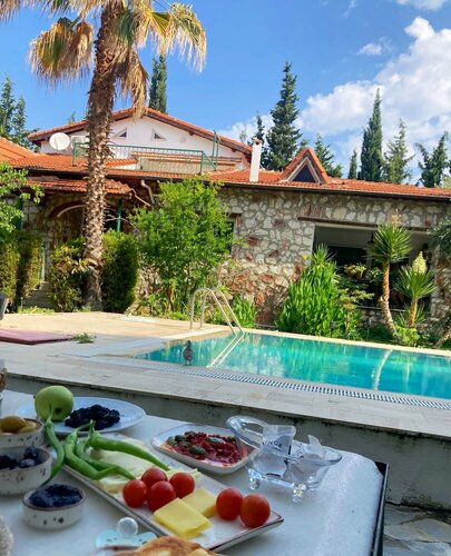 Гостиница Urla Bella Otel в Гюзельбахче