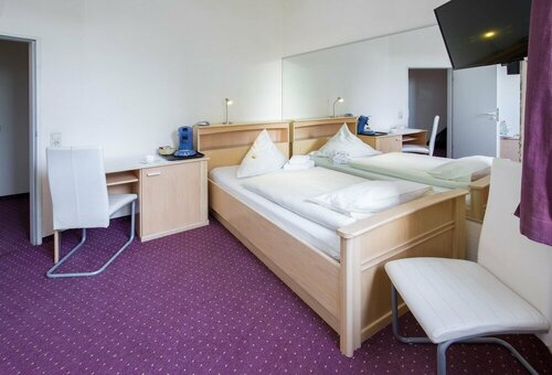 Гостиница Hotel Moerser Hof в Мёрсе