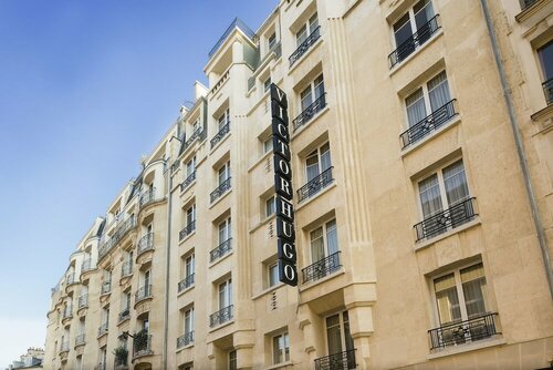 Гостиница Hotel Victor Hugo Paris Kleber в Нантере