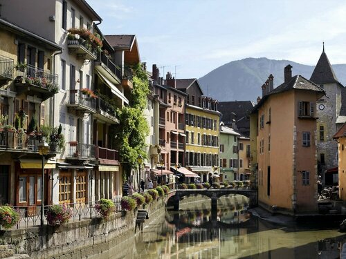 Гостиница Adagio Annecy Centre в Шамбери