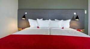 Гостиница Hotel Bishops Arms Strangnas