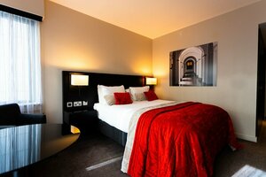 Гостиница Guildford Harbour Hotel