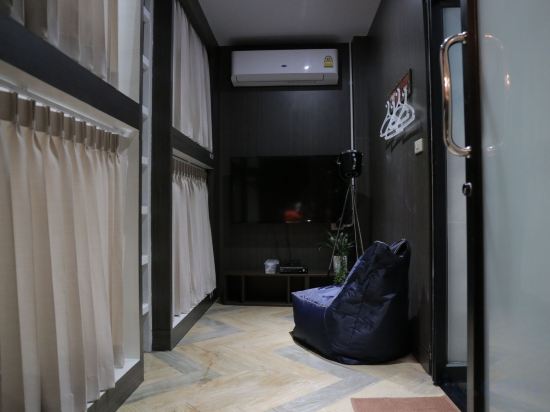 Фото Sleep Walker Poshtel - Hostel