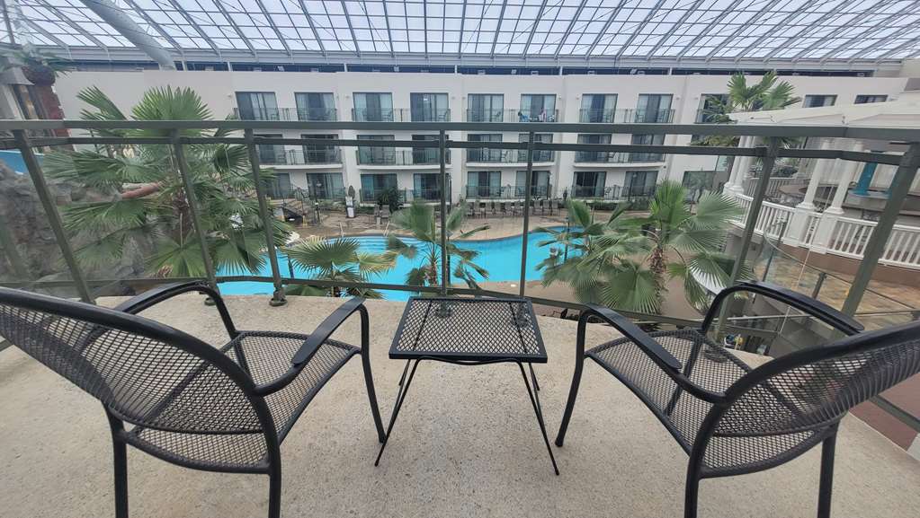 Фото Best Western Plus Lamplighter Inn & Conference Centre
