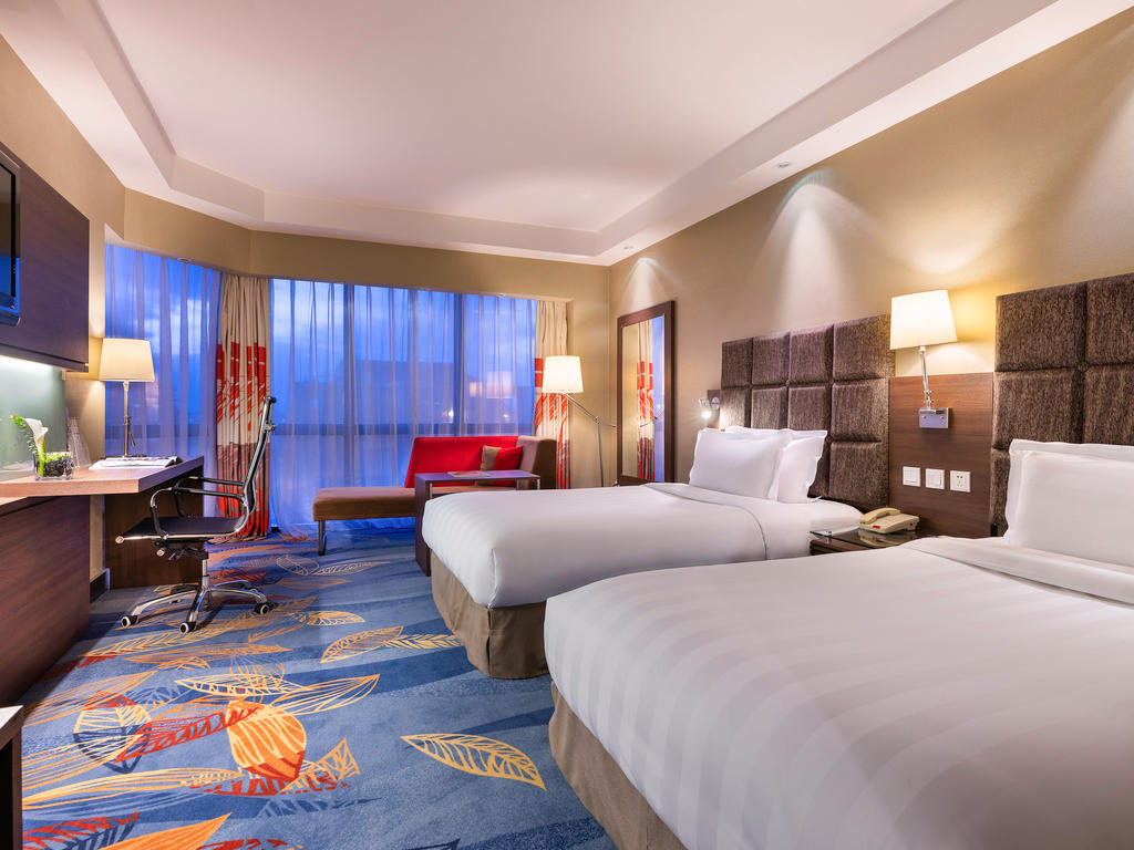 Фото Peace Hotel Beijing