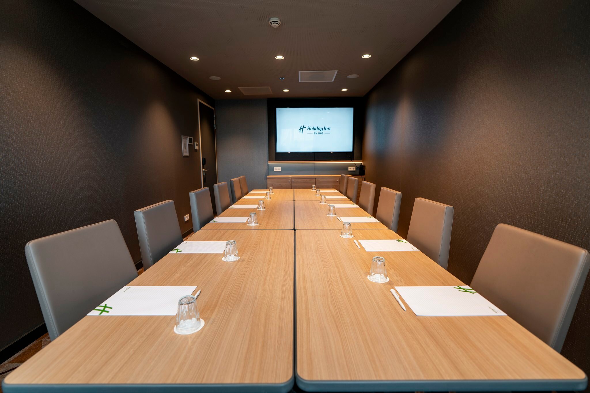 Фото Holiday Inn Eindhoven Airport