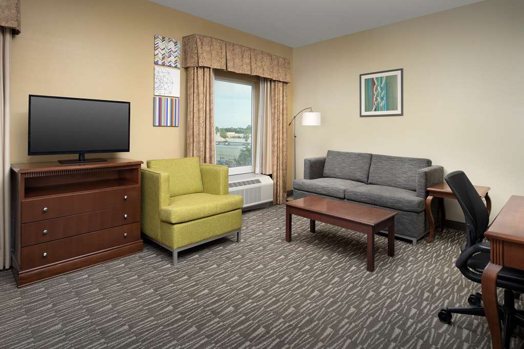 Фото Hampton Inn & Suites Lakeland-South Polk Parkway