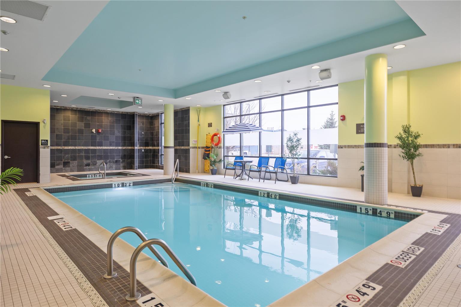 Фото Hampton Inn by Hilton Winnipeg Airport/Polo Park