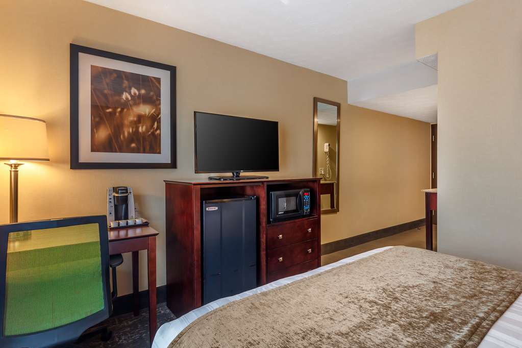 Фото Best Western Braintree Inn