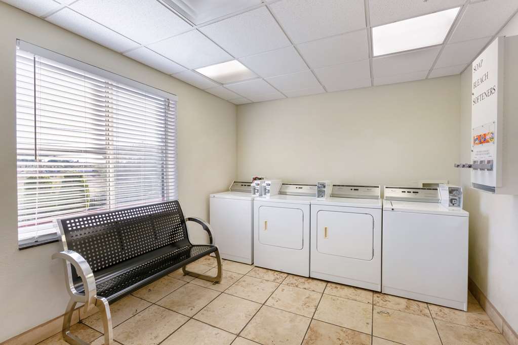Фото Best Western Sonora Inn & Suites