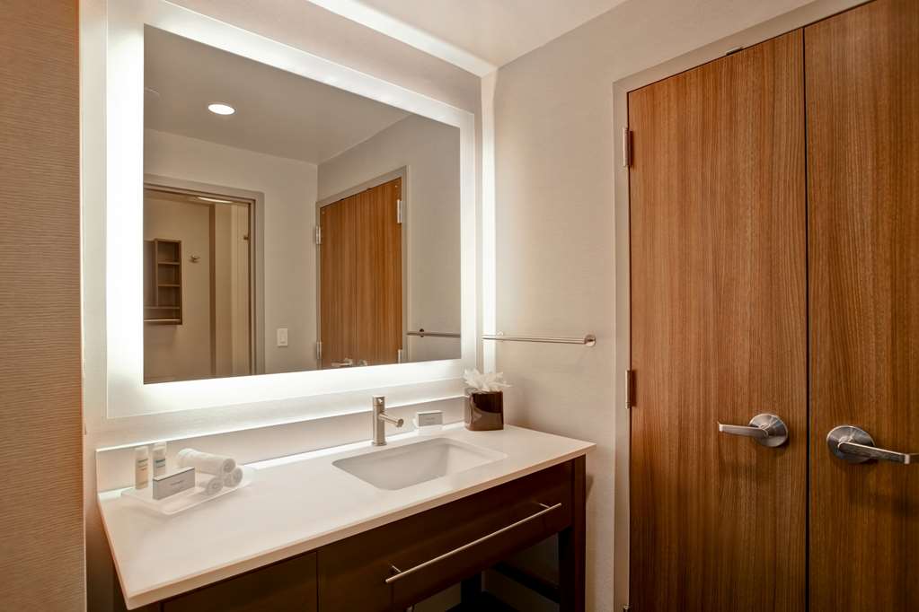Фото Homewood Suites by Hilton Summerville