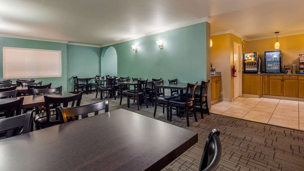 Фото Best Western Plus La Mesa San Diego