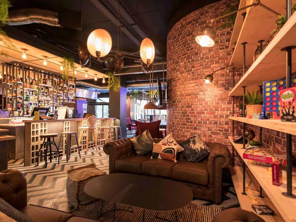 Фото отеля 2