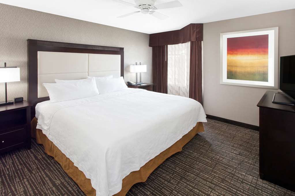 Фото Homewood Suites by Hilton Indianapolis Keystone Crossing