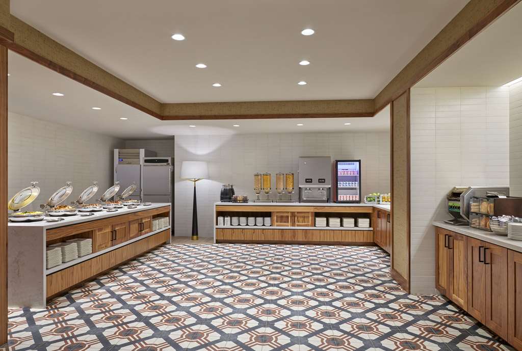 Фото Embassy Suites by Hilton Washington D. C. – Convention Center