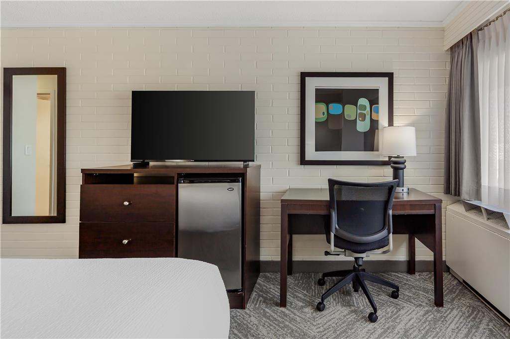 Фото Best Western Cedar Park Inn