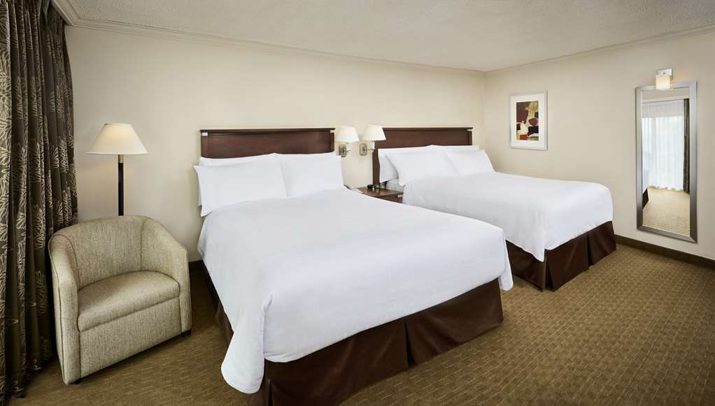 Фото Best Western Plus Lamplighter Inn & Conference Centre