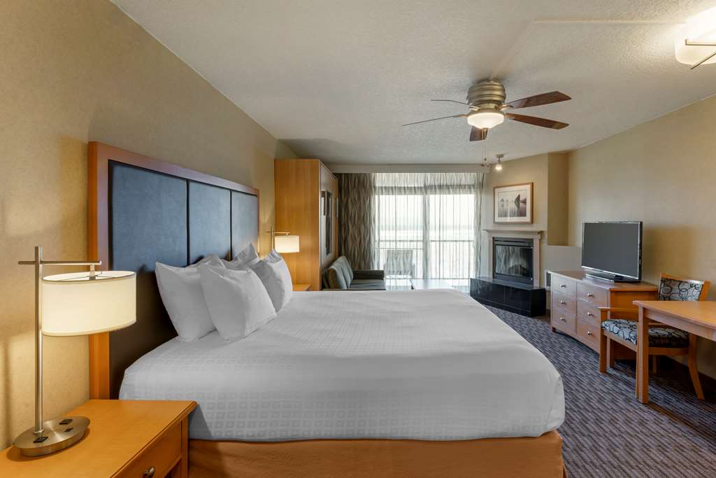 Фото Best Western Plus Ocean View Resort
