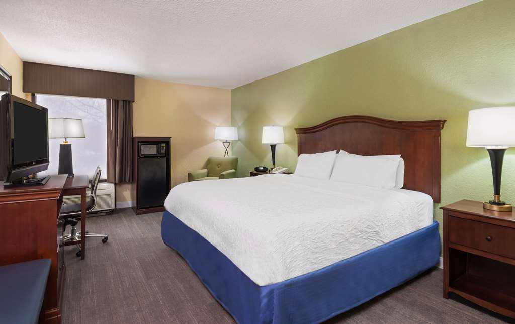 Фото Hampton Inn Raleigh Cary