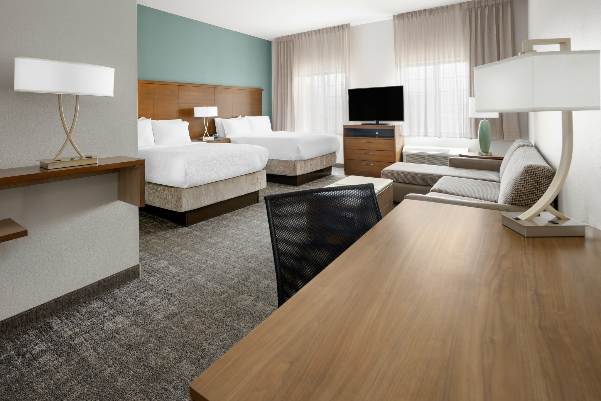Фото Staybridge Suites Harrisburg, an Ihg Hotel