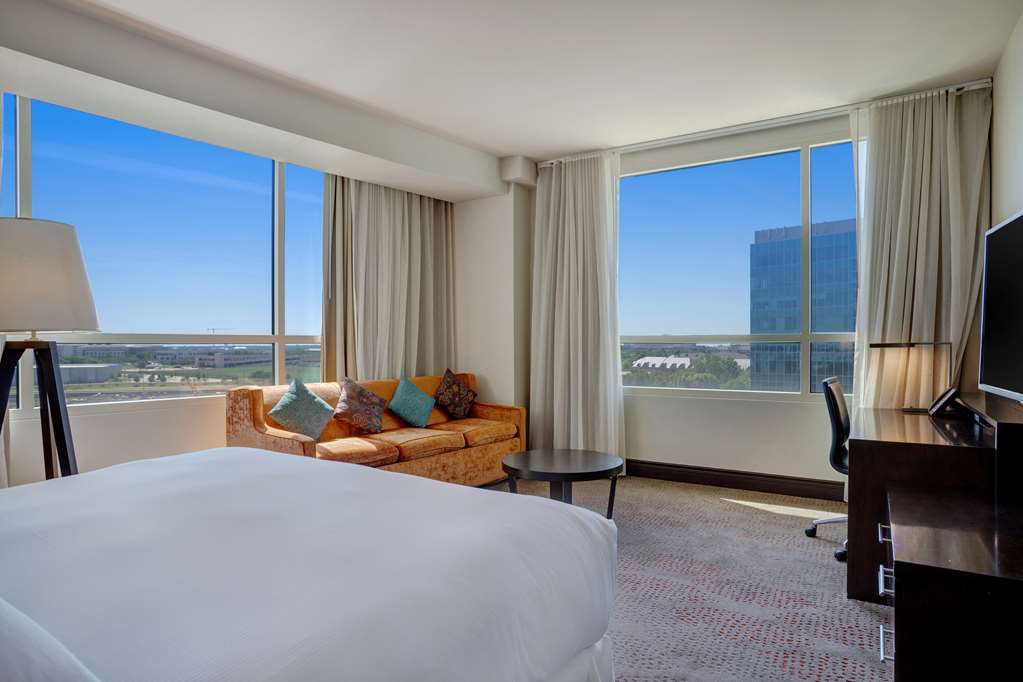 Фото Hilton Dallas/Plano Granite Park