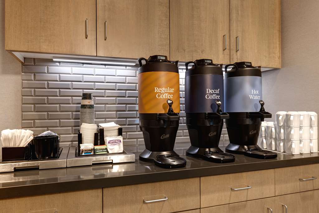 Фото Homewood Suites by Hilton Oak Creek Milwaukee