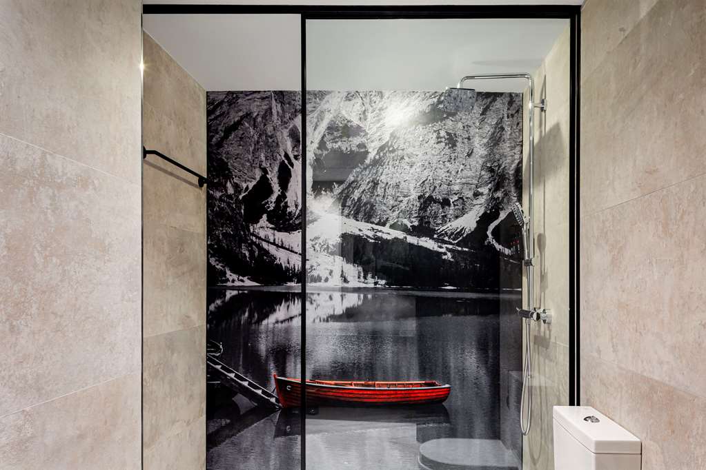 Фото Radisson Red Madrid