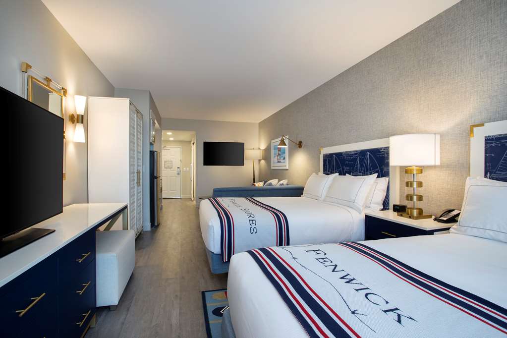 Фото Fenwick Shores, Tapestry Collection by Hilton