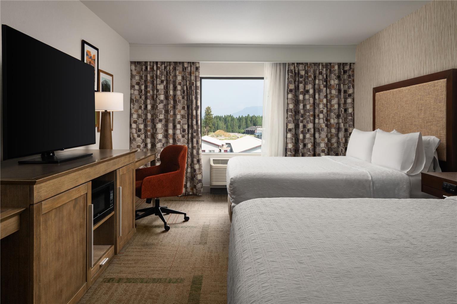 Фото Hampton Inn & Suites Whitefish