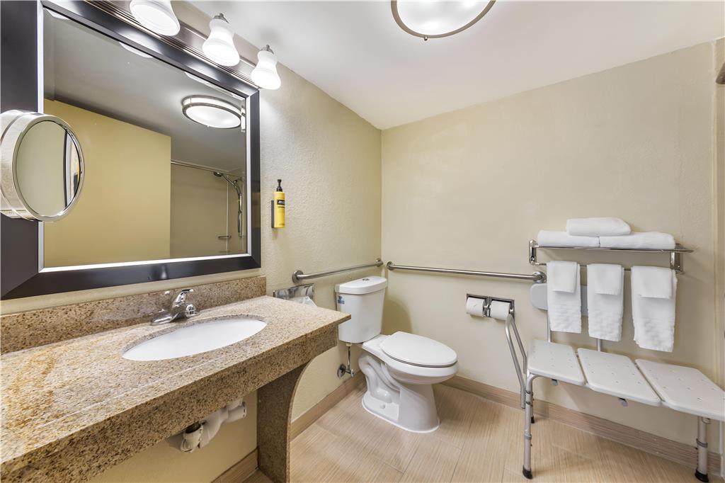 Фото Best Western Plus North Miami/Bal Harbour